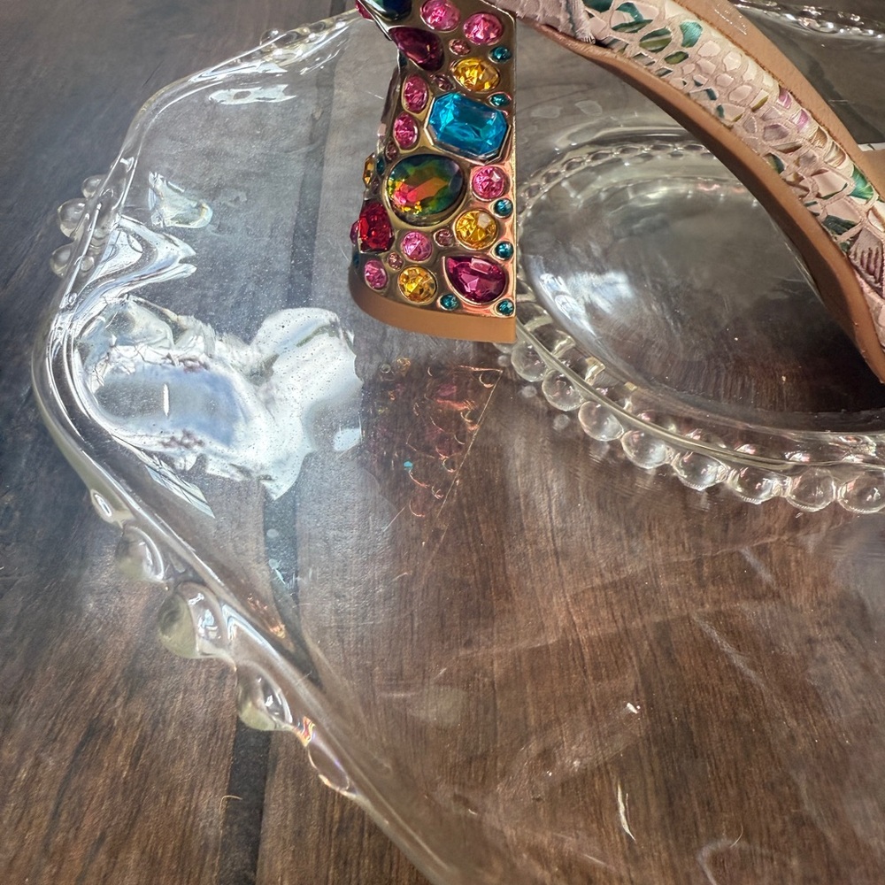 Spring Step L’Artiste Jeweled Heels Size 9/40 EUC - Picture 3 of 8